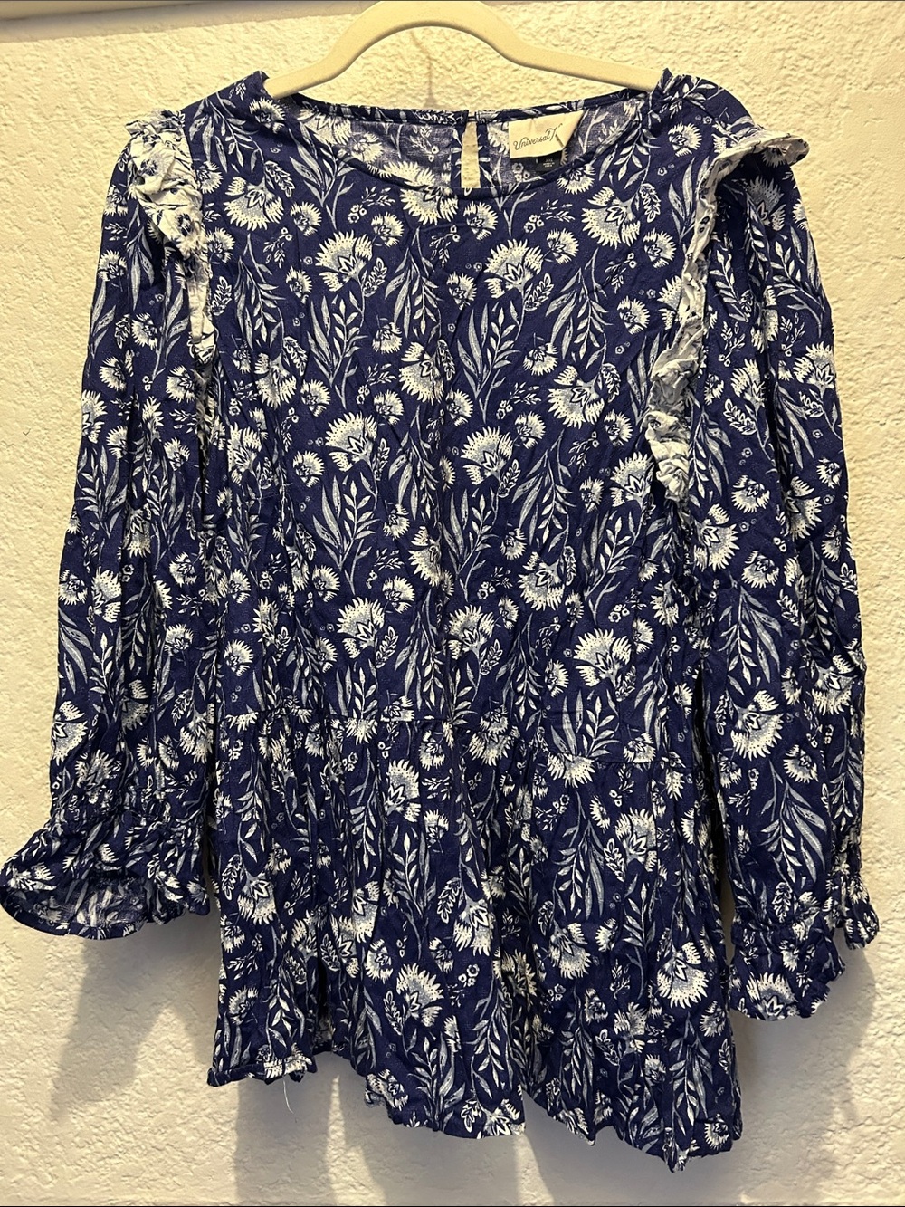 Universal Thread Navy and White Floral Ruffle Long Sleeve Blouse